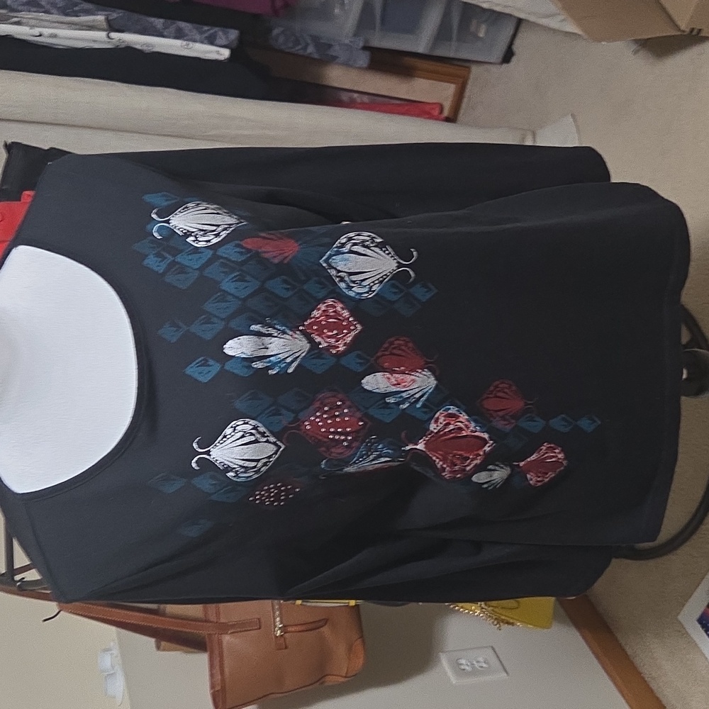 Breckenridge‎ Black Long Sleeve Shirt